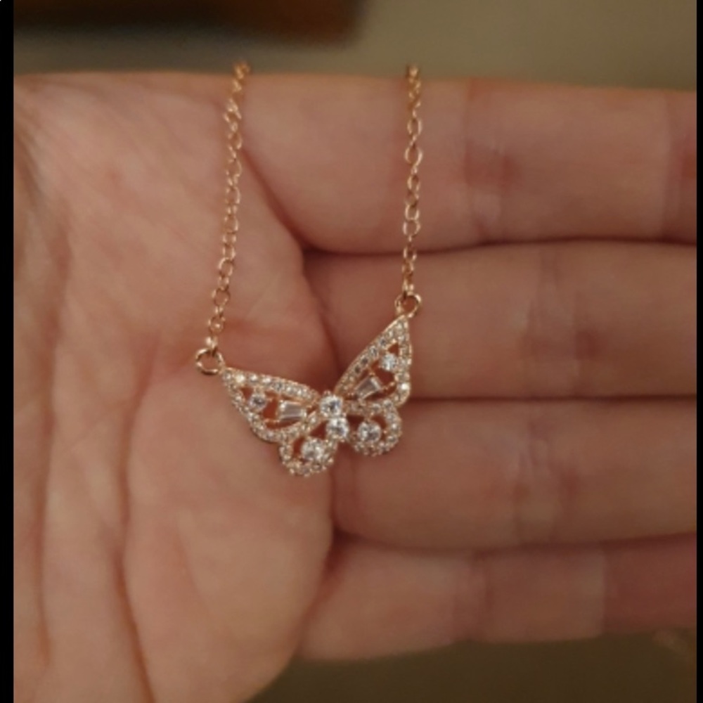 Dainty Rose Gold n Crystal Butterfly Necklace